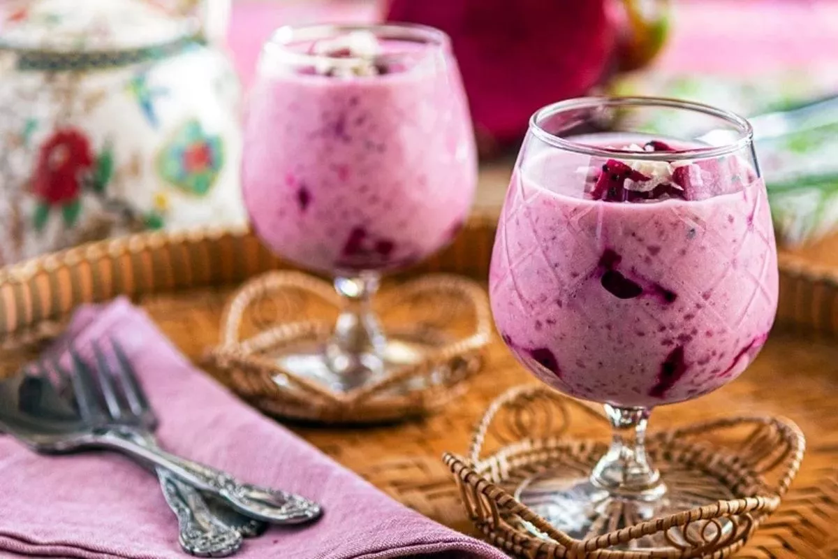 Tips Foto Produk Dessert Buah Naga Pakai HP Aesthetic di Instagram