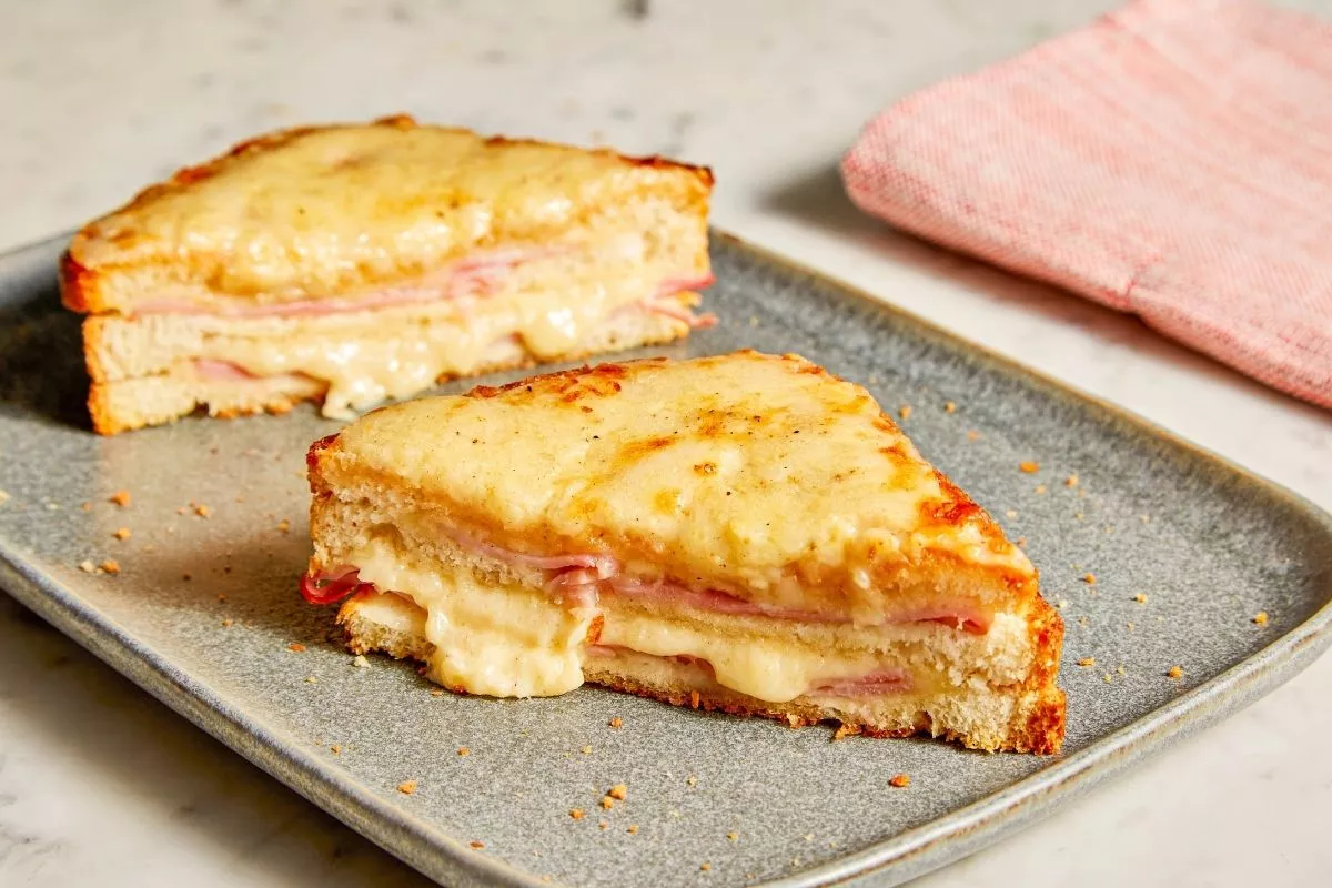 Resep Croque Monsieur Halal: Pilihan Daging Pengganti Ham Babi
