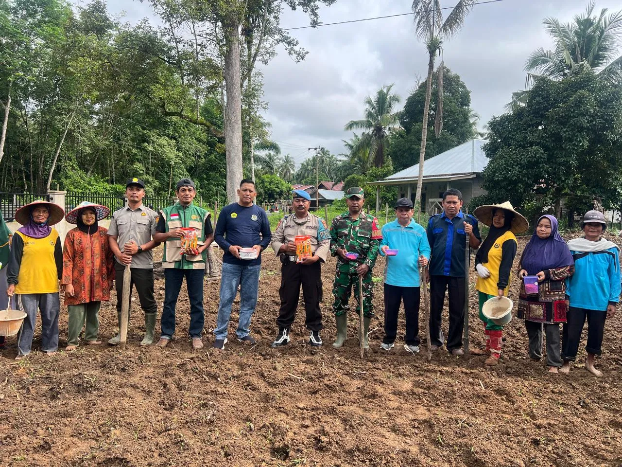 Polsek Pangean Dukung Swasembada Pangan melalui Penanaman Jagung Pipil Kuartal I Tahun 2026