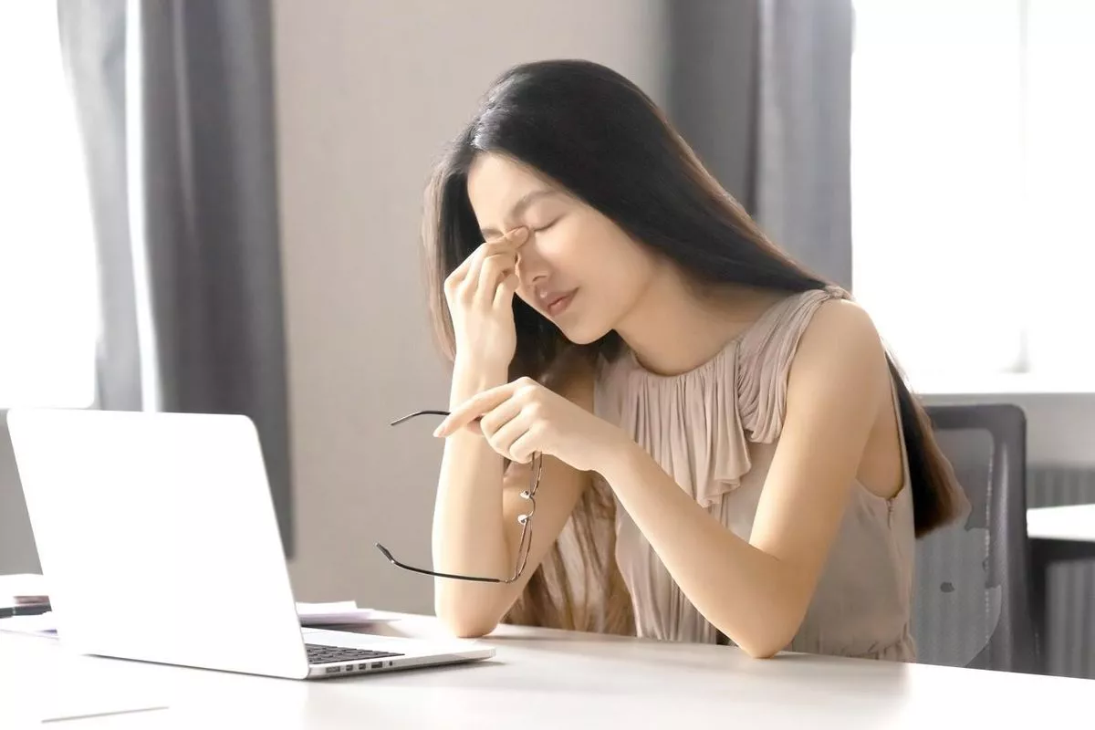 Waspada Kurang Vitamin D Akibat Duduk Seharian di Kantor