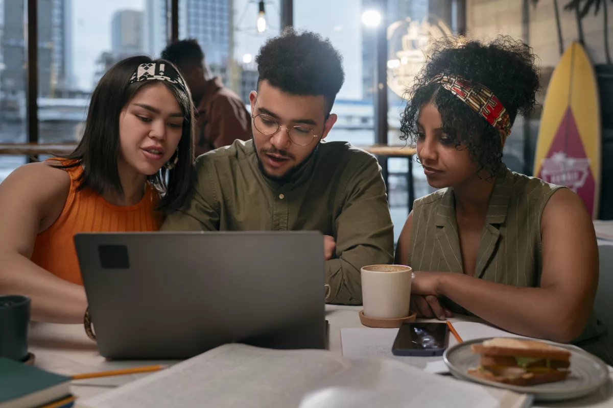 Panduan Lengkap Kerja Remote Gen Z Terbaik Masa Kini 2026!