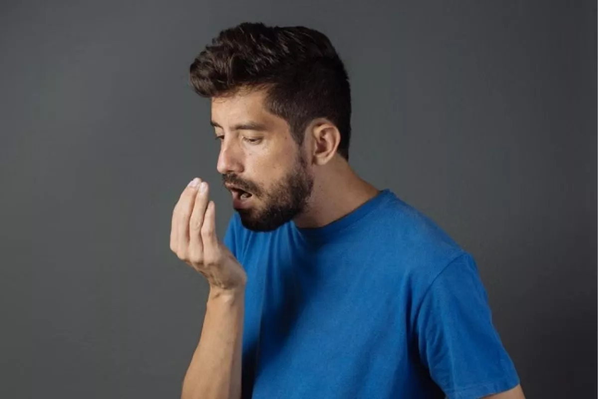 Penyebab Bau Mulut Akibat Kopi dan Rokok Serta Tips Menghilangkannya