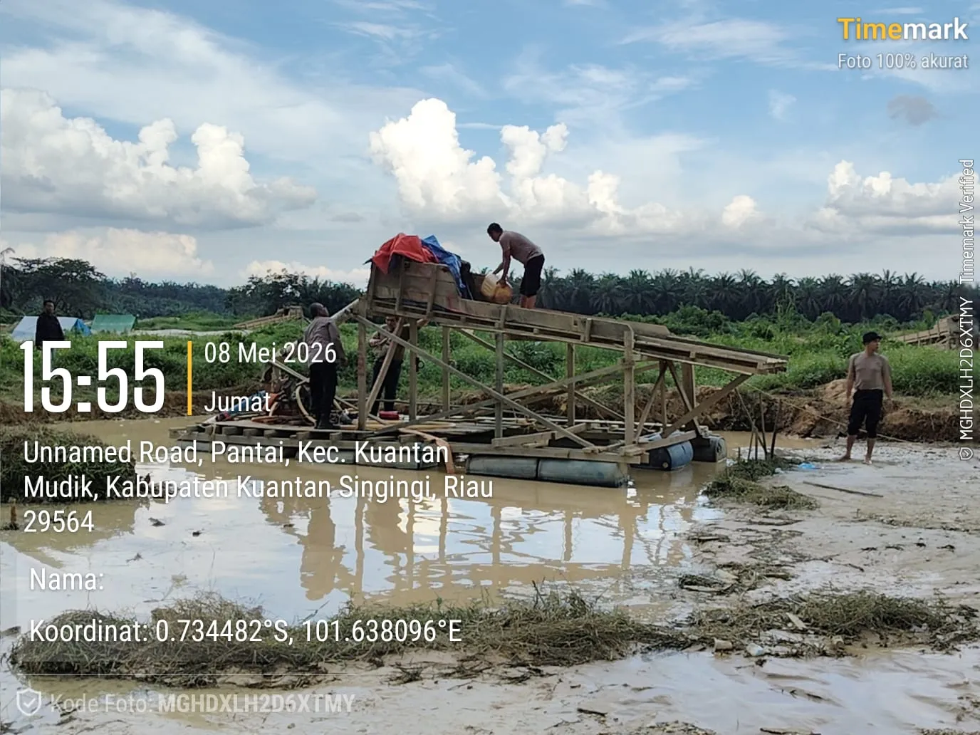 Polsek Kuantan Mudik Tertibkan Aktivitas PETI di Desa Pantai, Delapan Unit Peralatan Dimusnahkan
