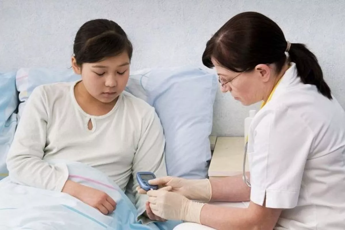 Ciri Diabetes Usia Muda yang Perlu Diwaspadai & Solusinya