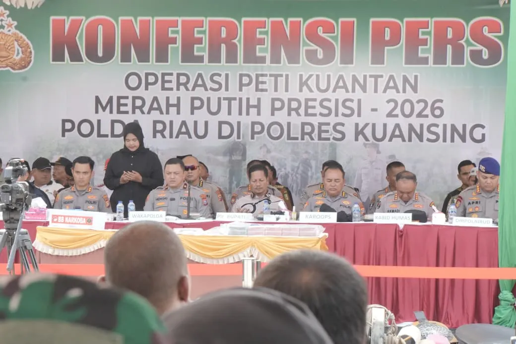 525 Rakit PETI Diratakan, Uang Rp900 Juta dan Emas Diamankan