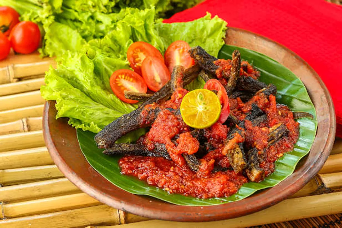 7 Tempat Makan Hidden Gem Solo Terbaik Yang Masih Sepi Wisatawan