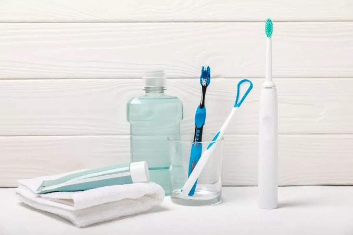 Tips Pilih Mouthwash yang Tepat: Alkohol vs Non-Alkohol Terbaik