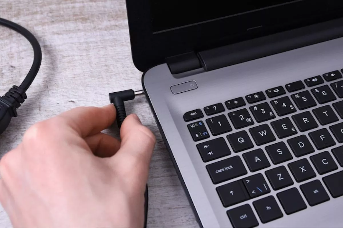 Rahasia Baterai Laptop dan HP Awet: Tips Rawat Baterai Anti Bocor