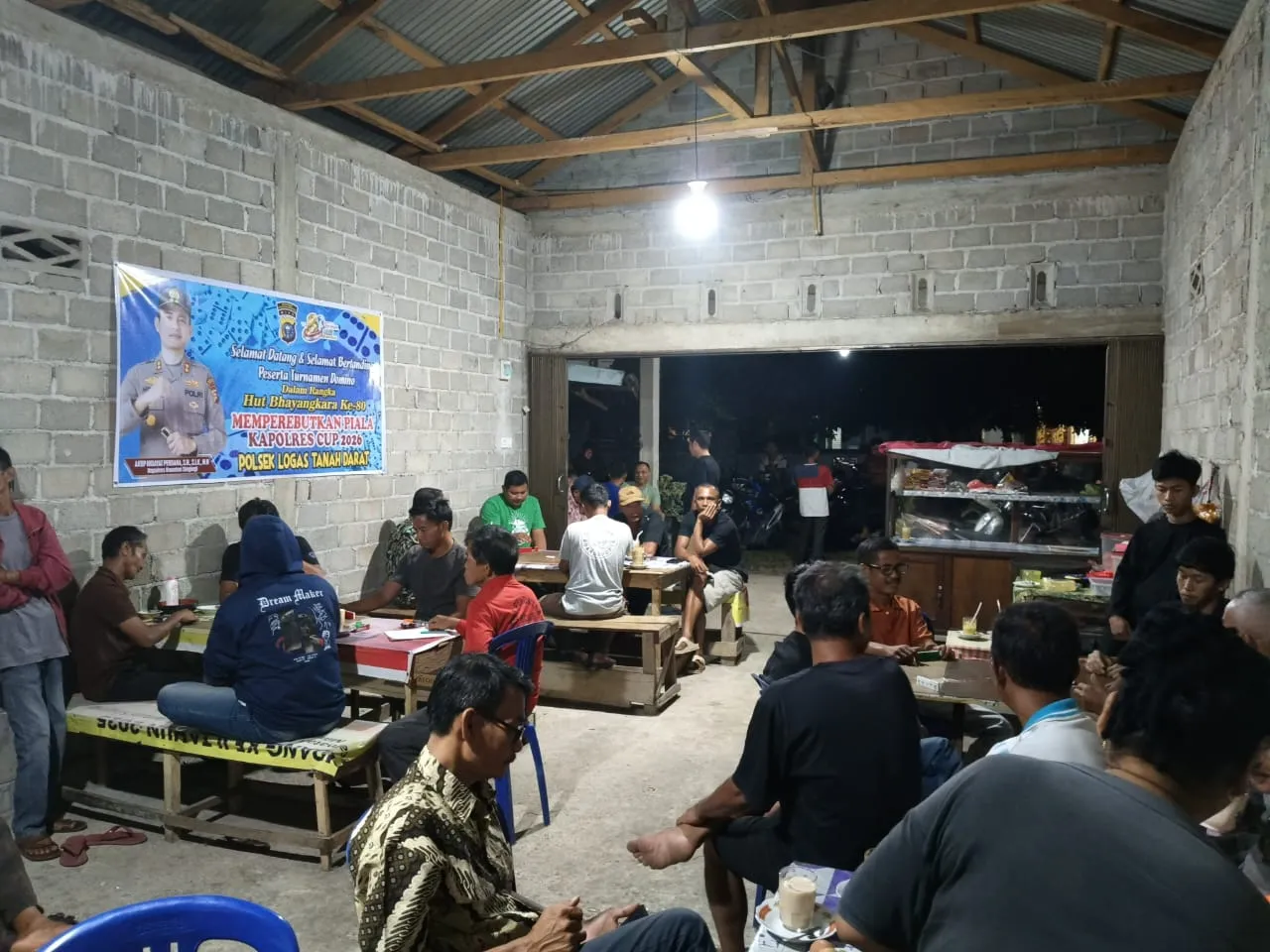 Turnamen Domino Semarakkan Hari Bhayangkara ke-80 di Logas Tanah Darat, Pererat Silaturahmi Masyarakat
