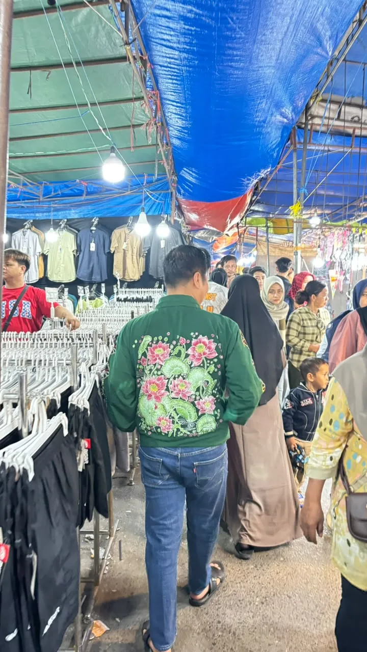 Tanpa Pengawalan, PLT Bupati Kuansing Blusukan ke Tengah Warga dan Pedagang: Bahkan Ada yang Tak Sadar Itu Bupati!