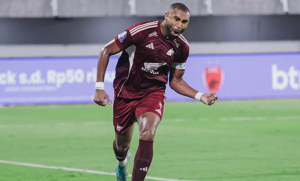 Hujan Gol di Parepare, Dua Gol Singkat Persita Paksa PSM Makassar Imbang 2-2 di Babak Pertama