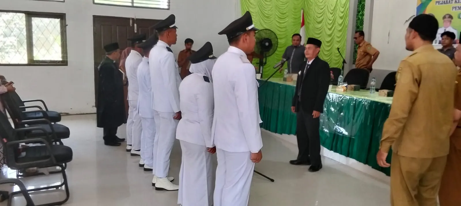 5 PJs Desa Di Lantik,Camat Khawatirkan Ego Pejabat