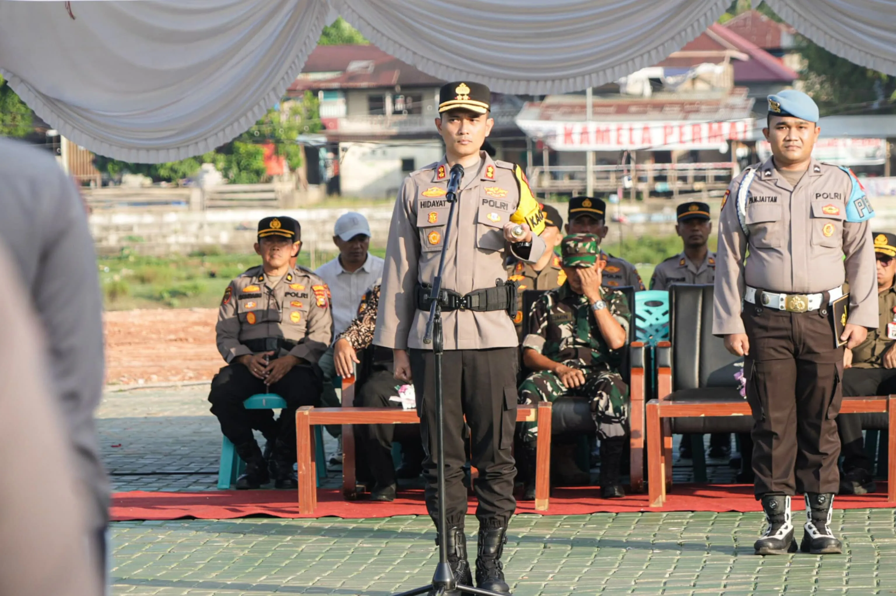 Kapolres Kuansing Pimpin Apel, Pengamanan Pawai Takbir Teluk Kuantan Siap Digelar Humanis