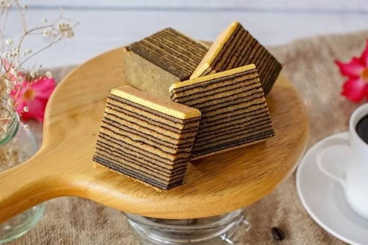 Mengenal Spekkoek Kue Lapis Legit Rempah Warisan Kolonial Belanda