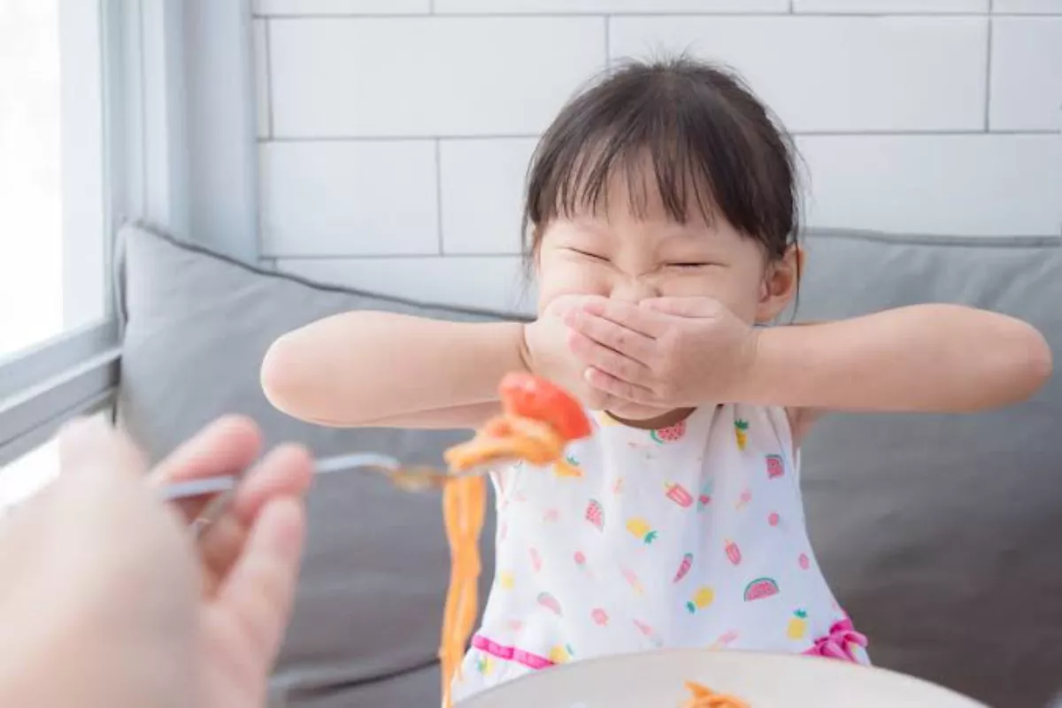 Cara Mengatasi Anak Picky Eater & Menanamkan Suka Sayur Tepat