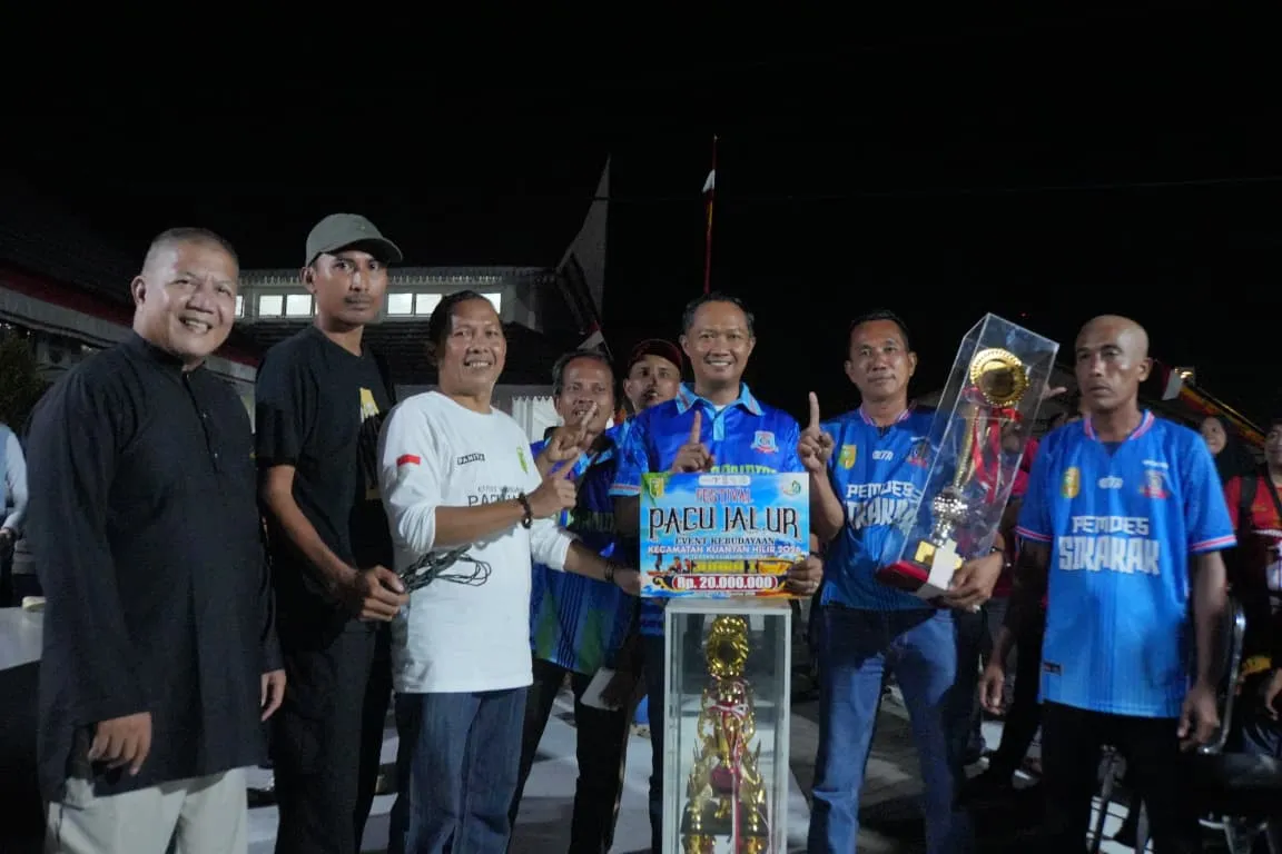 Festival Pacu Jalur Kebudayaan di Kuantan Hilir Resmi Ditutup, Alam Cahayo Tuah Nagoghi Raih Juara Pertama