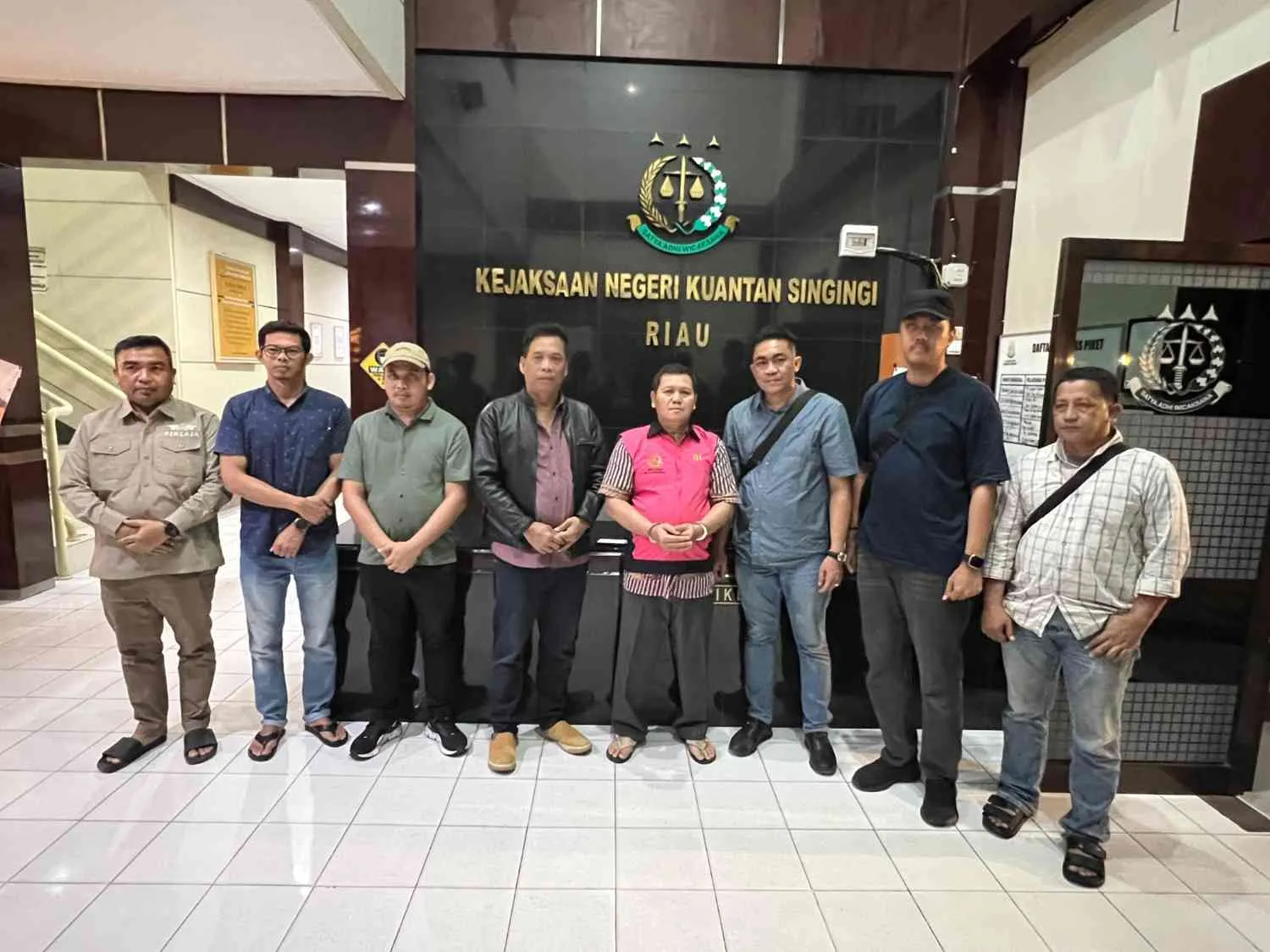 Siaran Pers (Pres Rilis) Penangkapan Dpo Kejari Kuansing