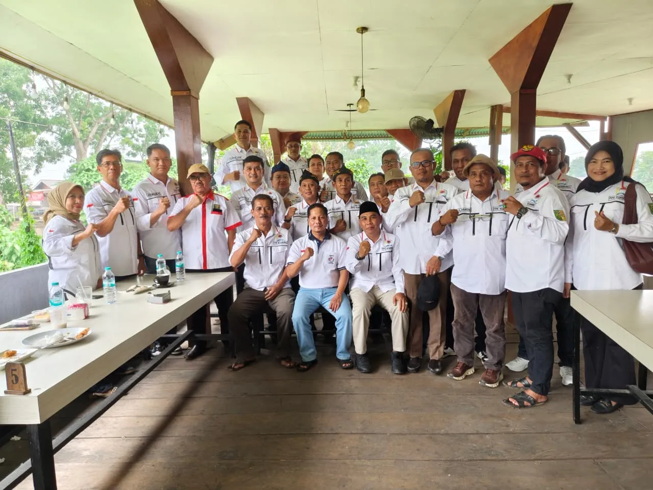Pertama Kali Sejak Jabat Plt Bupati, H. Mukhlisin Terima Audiensi 11 Etnis FPK Kuansing: Sepakat Jaga Persatuan