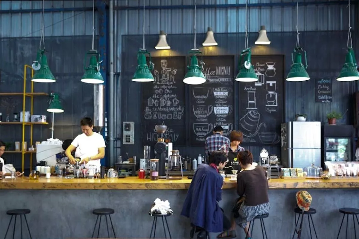Panduan Memulai Bisnis Kopi: Riset Pasar hingga Modal
