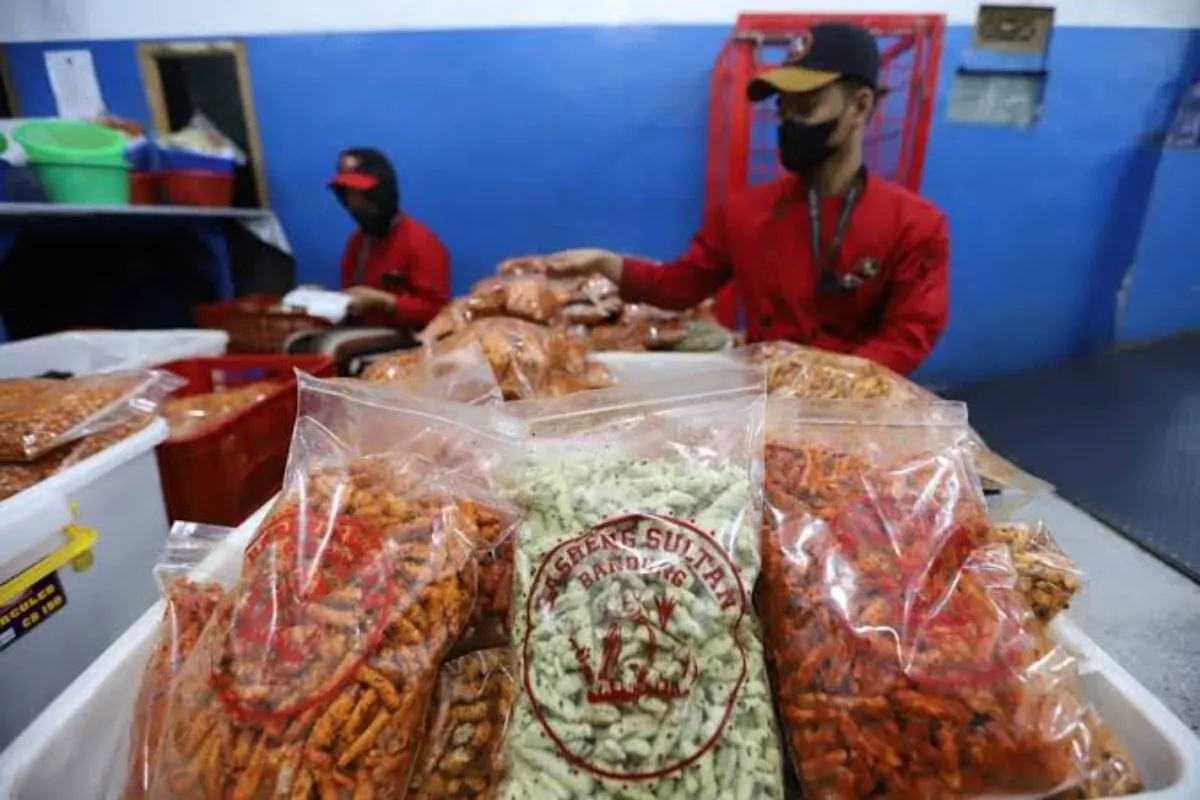 Menguak Keuntungan Bisnis Basreng Omzet Jutaan