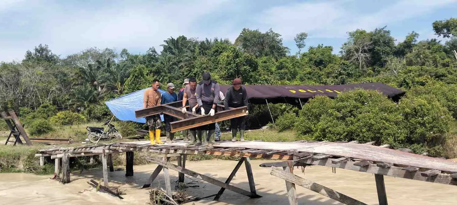 Jembatan Merah Putih Presisi Segera Sambungkan Desa Jaya–Munsalo, Pembangunan di Kuantan Tengah Tunjukkan Perkembangan Pesat