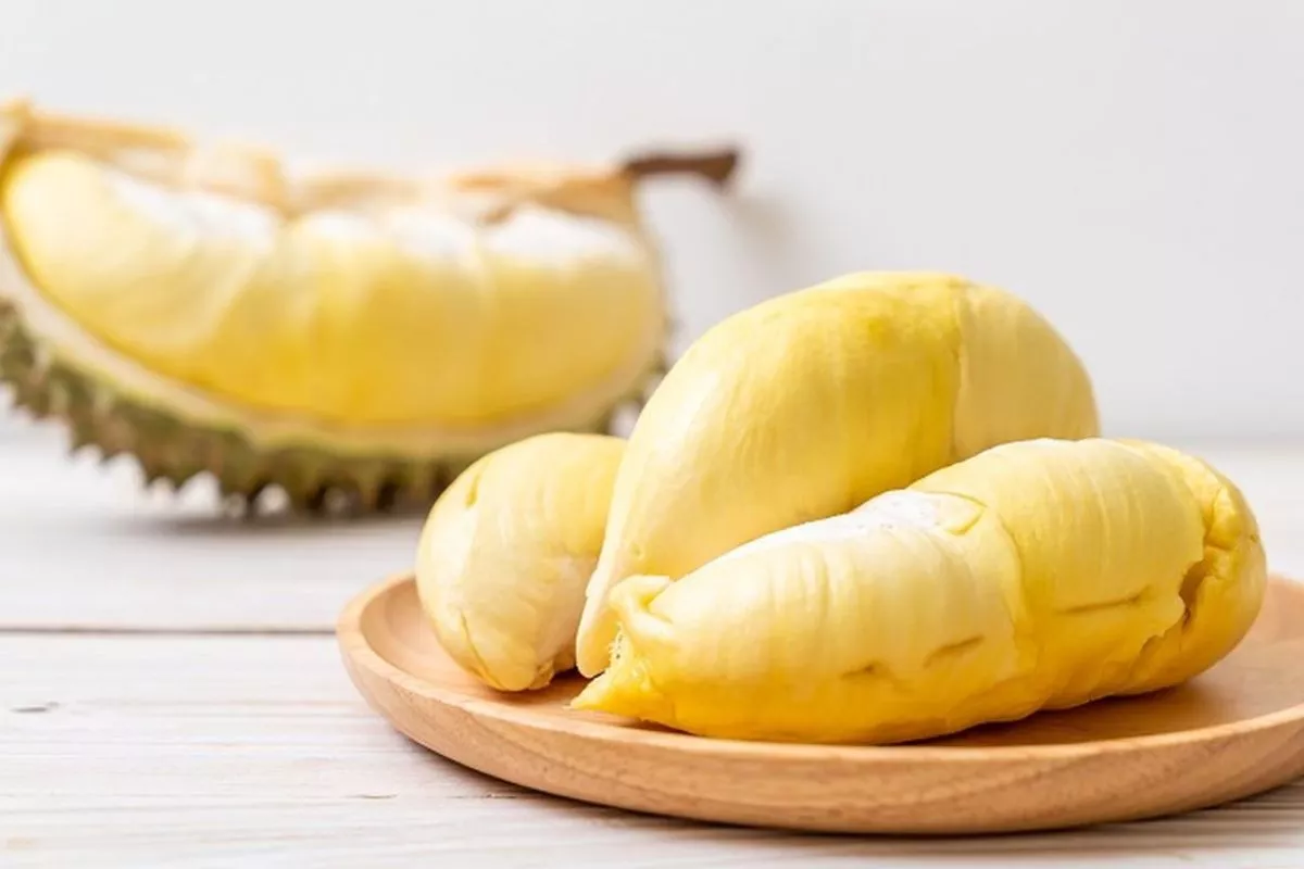 Baunya Bikin Pusing? Ini Trik Ampuh Cara Menghilangkan Bau Durian di Kulkas!