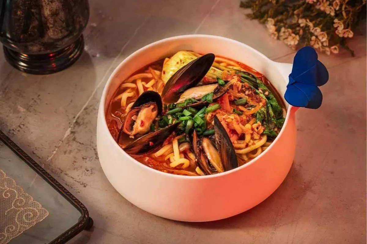 Resep Jjampong Kuah Super Pedas (Level Samyang) ala Resto Korea