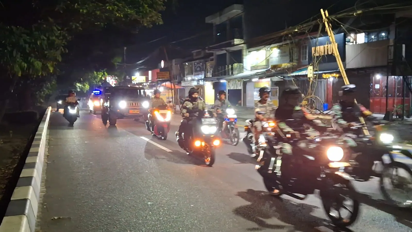 Peltu Yudi: Wujud Sinergi Jaga Keamanan dan Kenyamanan Warga, Koramil 03 / Sukmajaya Gelar Patroli Maung Bersama