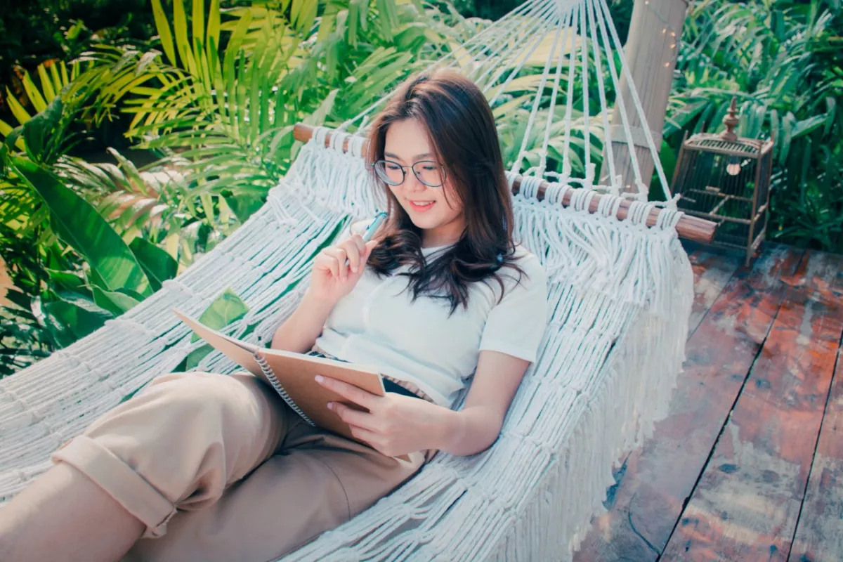 Panduan Nikmati Hidup Slow Living Terlengkap untuk Pemula