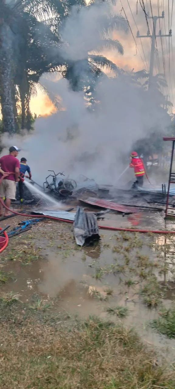 Bupati Kuansing Instruksikan Bantuan Untuk Korban Kebakaran Bengkel Motor di Sentajo Raya
