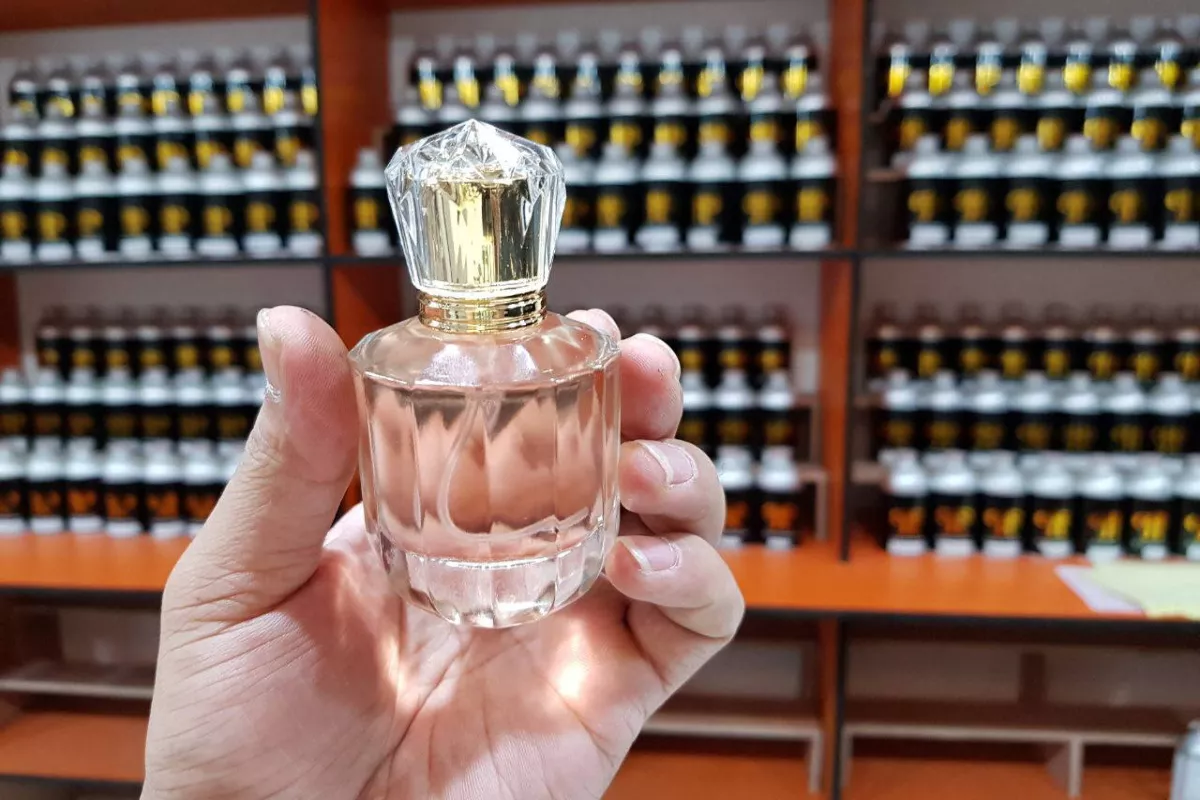 Daftar Aroma Parfum Refill Paling Laris Yang Dicari Pembeli