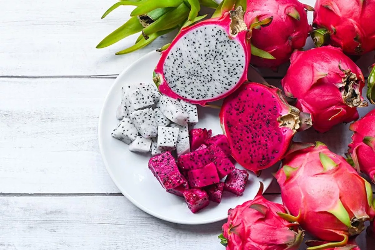 Kenapa Buah Naga Merah Lebih Bagus buat Dessert Jualan? Ini Alasannya