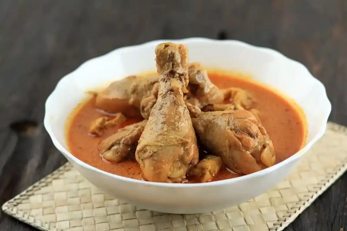 Perbandingan Kalori Gulai Ayam Tanpa Santan vs Santan, Mana Lebih Sehat? 