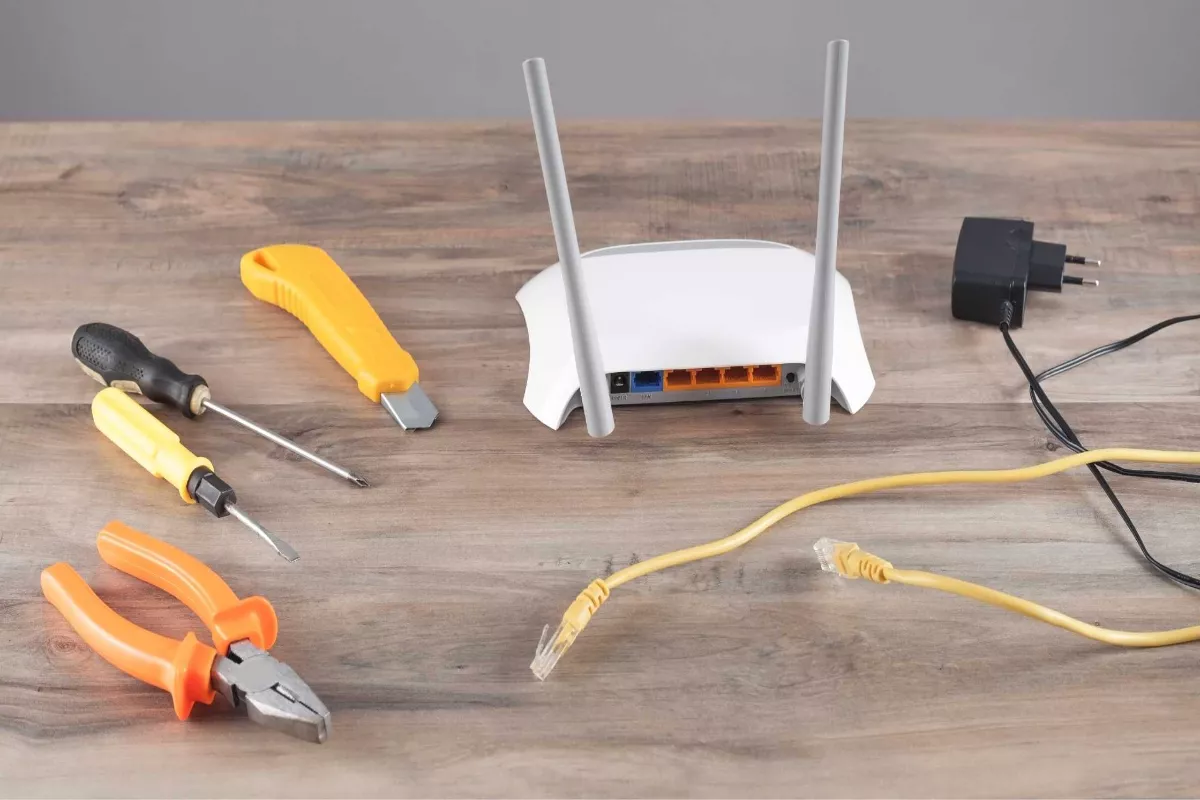 Daftar Alat Utama untuk Bisnis Pasang WIFI Pemula Terbaik