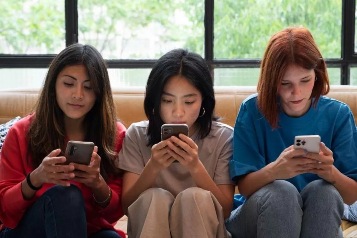 Mengatasi Kecanduan Media Sosial pada Anak Muda