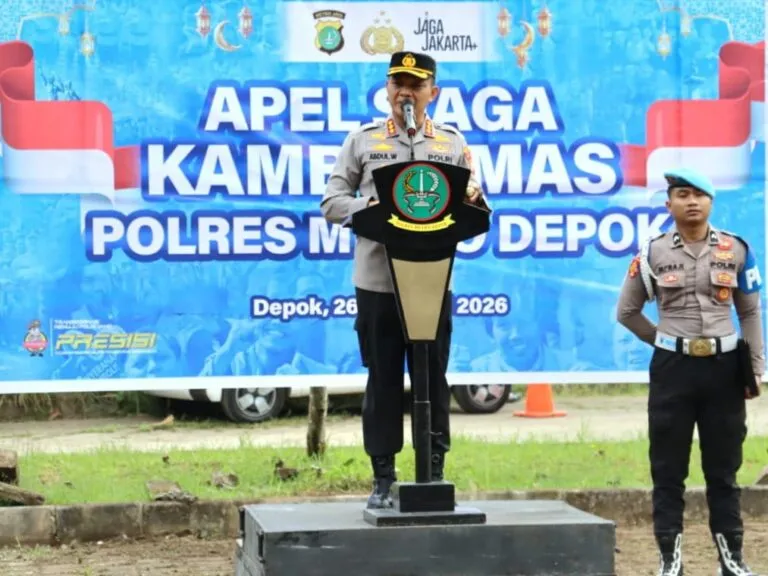 Kapolres Kombes Pol Abdul Waras, Pimpin Langsung Apel Siaga Menjaga Stabilitas Keamanan Wilayah Hukum Kota Depok