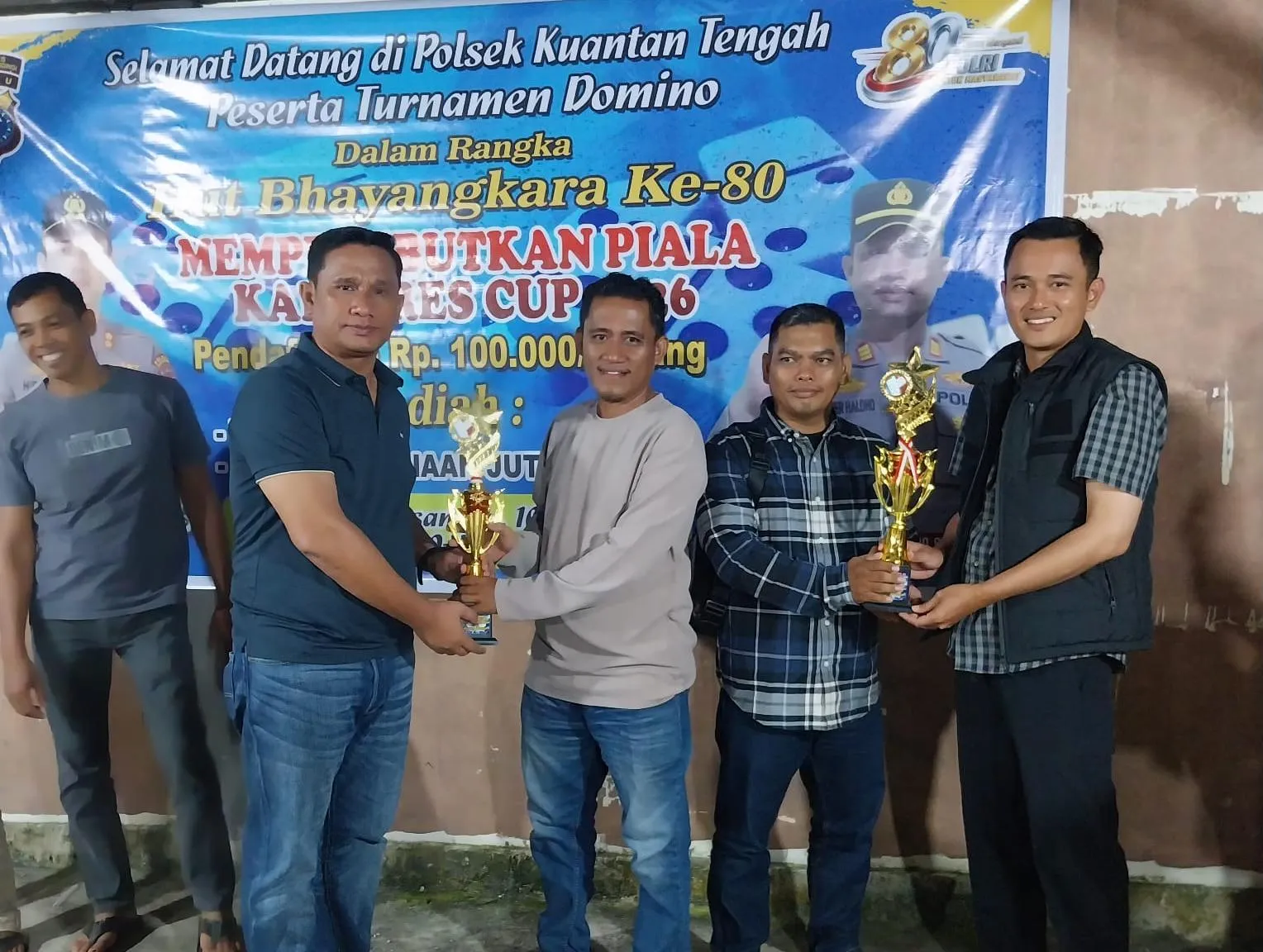 Kapolres Kuansing Tutup Turnamen Domino Hari Bhayangkara ke-80, Pererat Silaturahmi Bersama Masyarakat