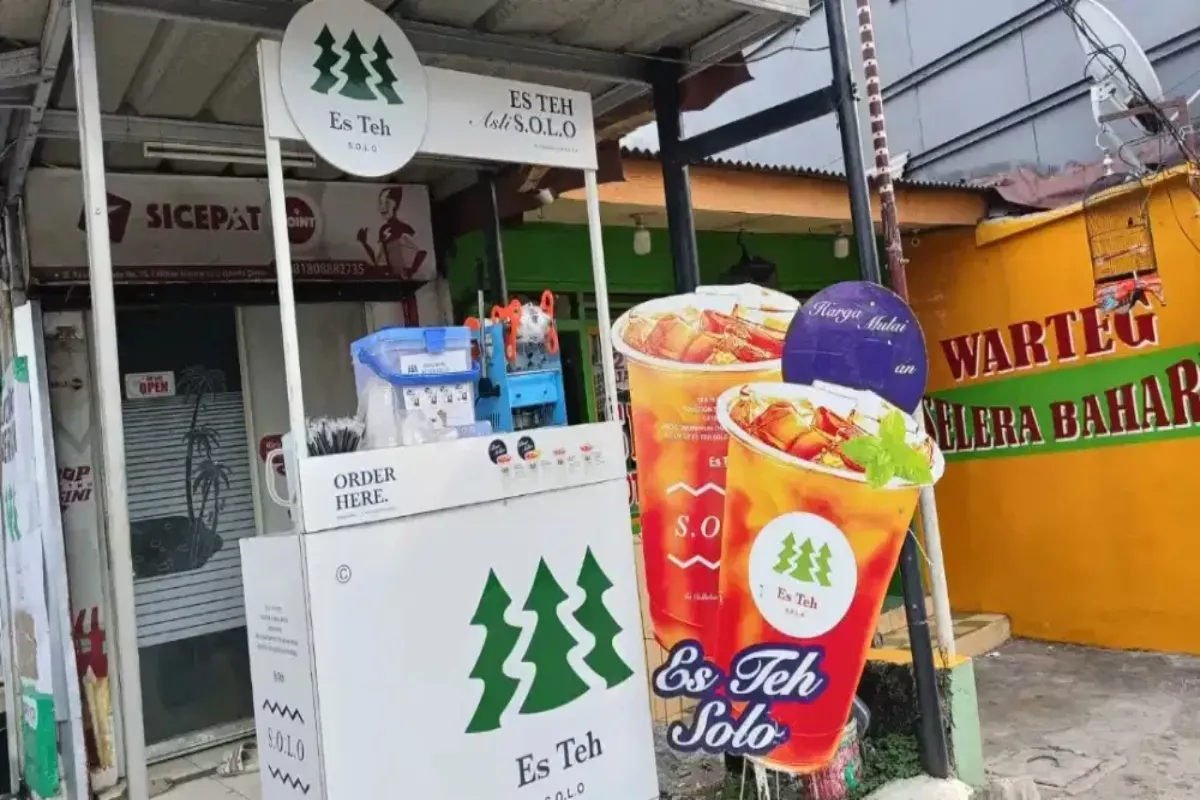 Cara Memilih Lokasi Jualan Es Teh Solo yang Pasti Laris