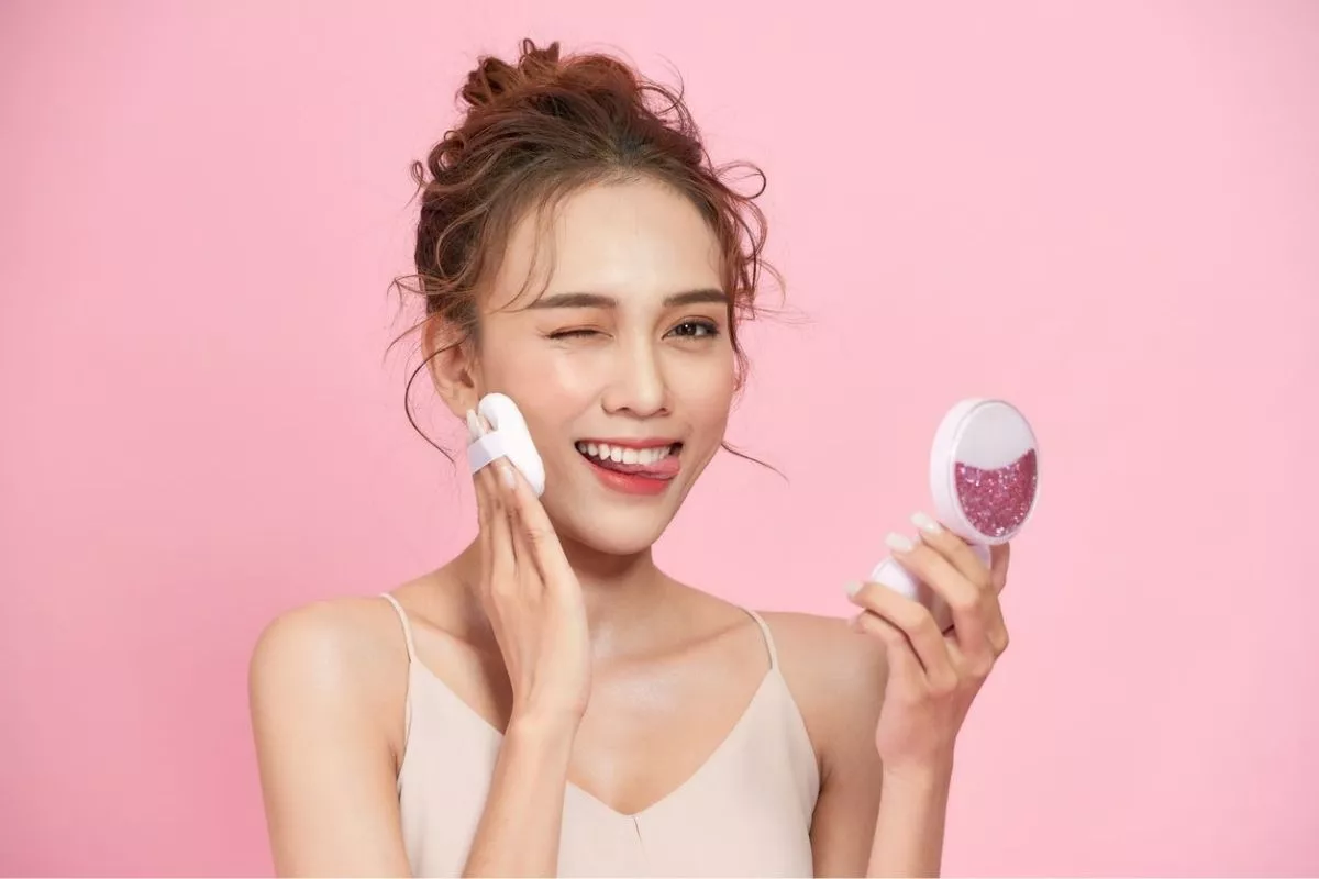 Cara Memakai Cushion Agar Tidak Cakey dan Tahan Seharian