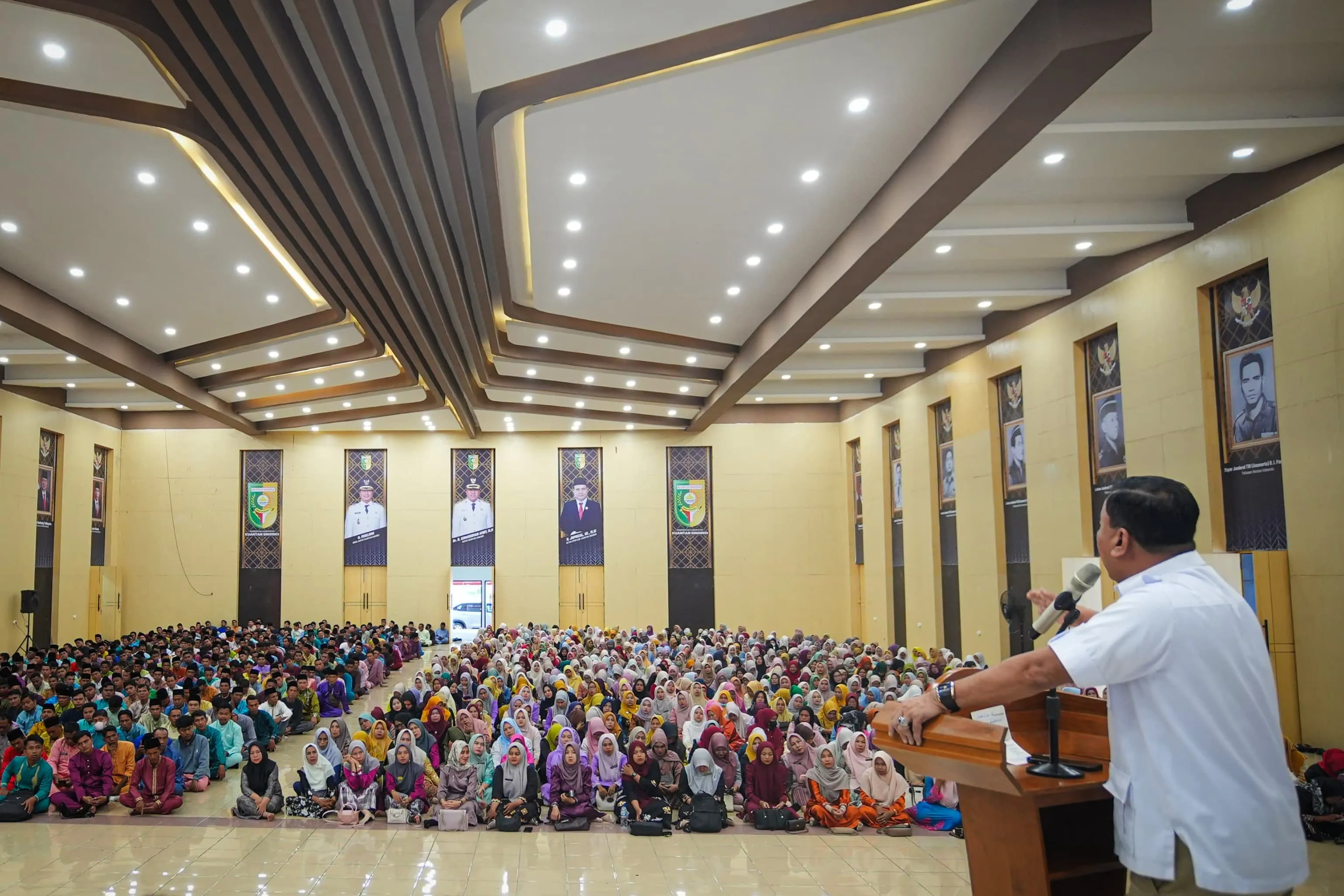 1.054 PPPK Paruh Waktu Mulai Bertugas, Bupati Suhardiman Amby: Jadi Motor Penggerak Desa