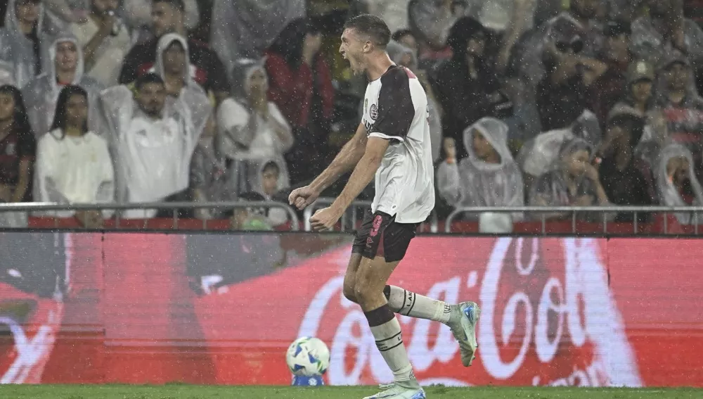 Lanus Juara Recopa Sudamericana Berkat Dua Gol di Penghujung Extra Time