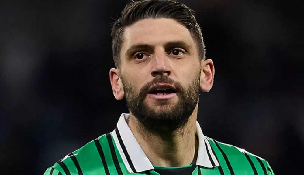 Sassuolo vs Verona, Rekan Jay Idzes Ini Lampaui Gol Dua Legenda di Italia