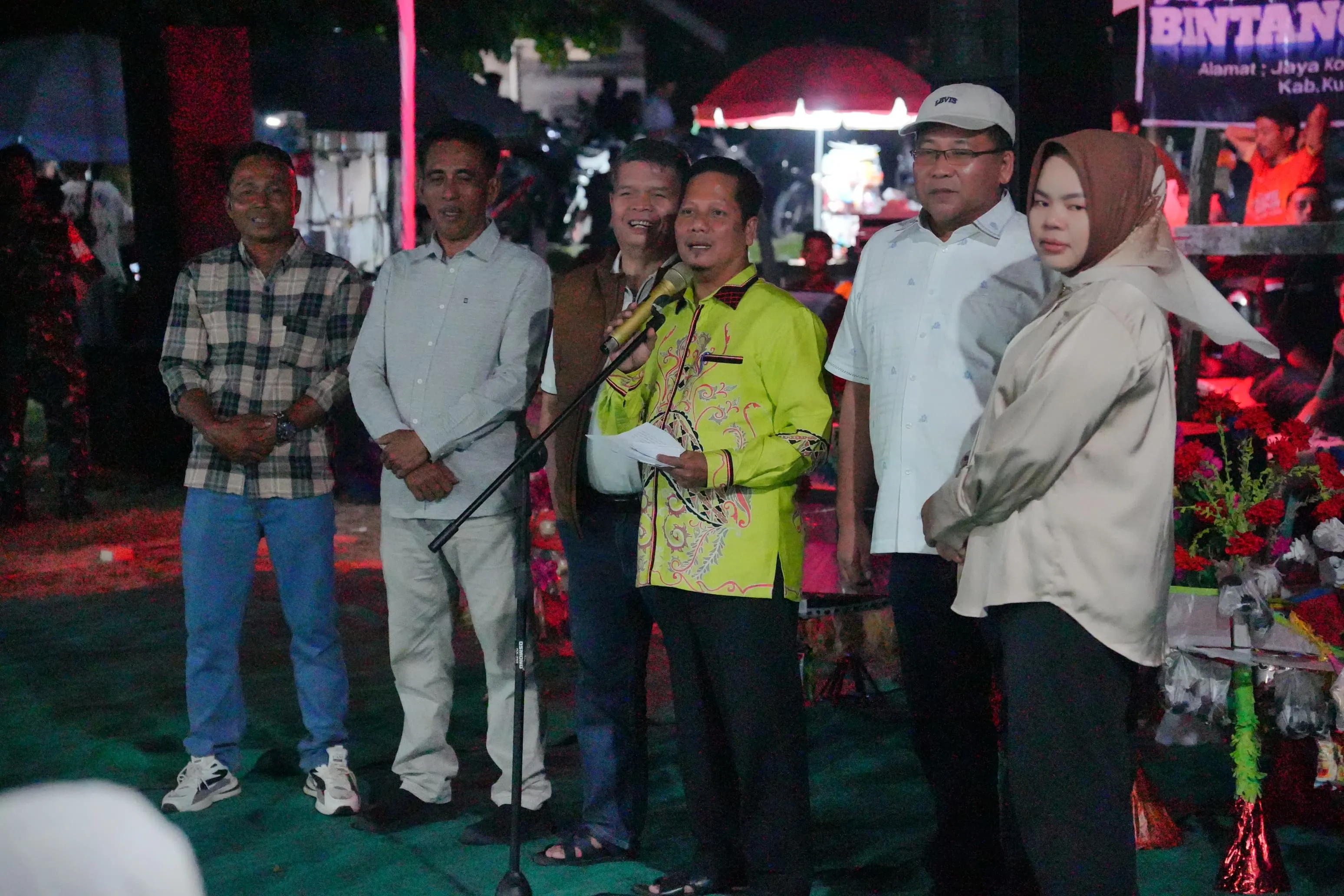 Pelayuran Jalur Toduang Bakotat Dibanjiri Ribuan Warga, Plt Bupati Kuansing Turun Tangan Tutup Kekurangan Dana
