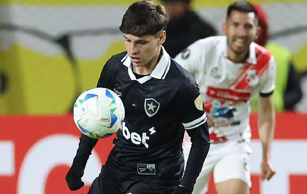 Hadapi 13 Lawan Sekaligus, Botafogo Tumbang di Kandang Nacional Potosi