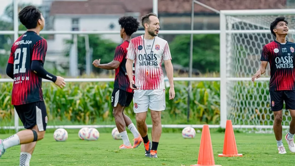 Persijap vs Persebaya Segera Gulir, Catat Waktu dan Link Livestreaming Ini