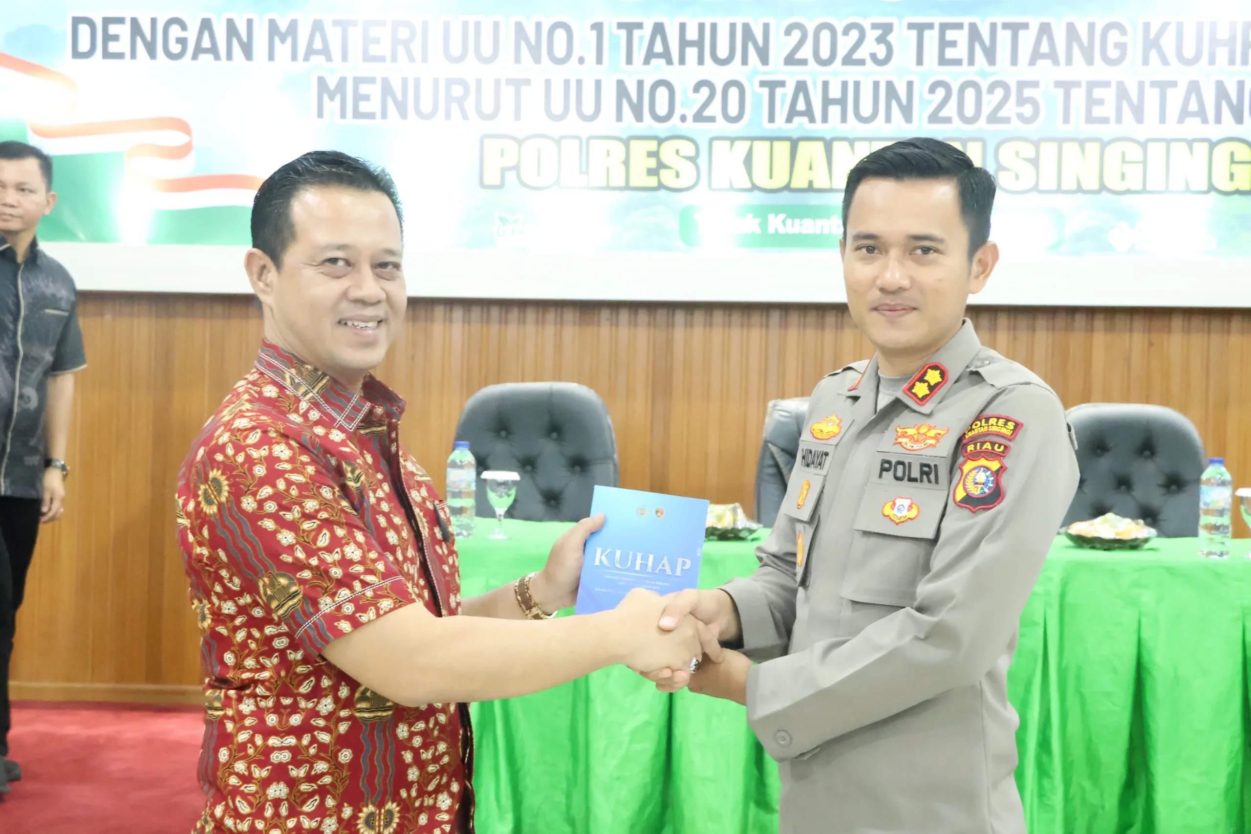 Polres Kuansing Tingkatkan Profesionalisme Personel Lewat Sosialisasi KUHP dan KUHAP Baru