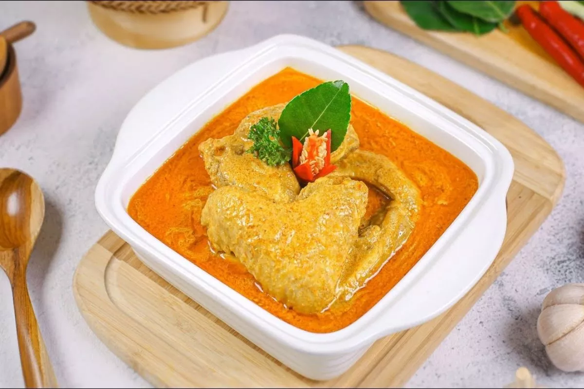 Resep Gulai Ayam Tanpa Santan dengan Kentang Lembut Kuah Kental