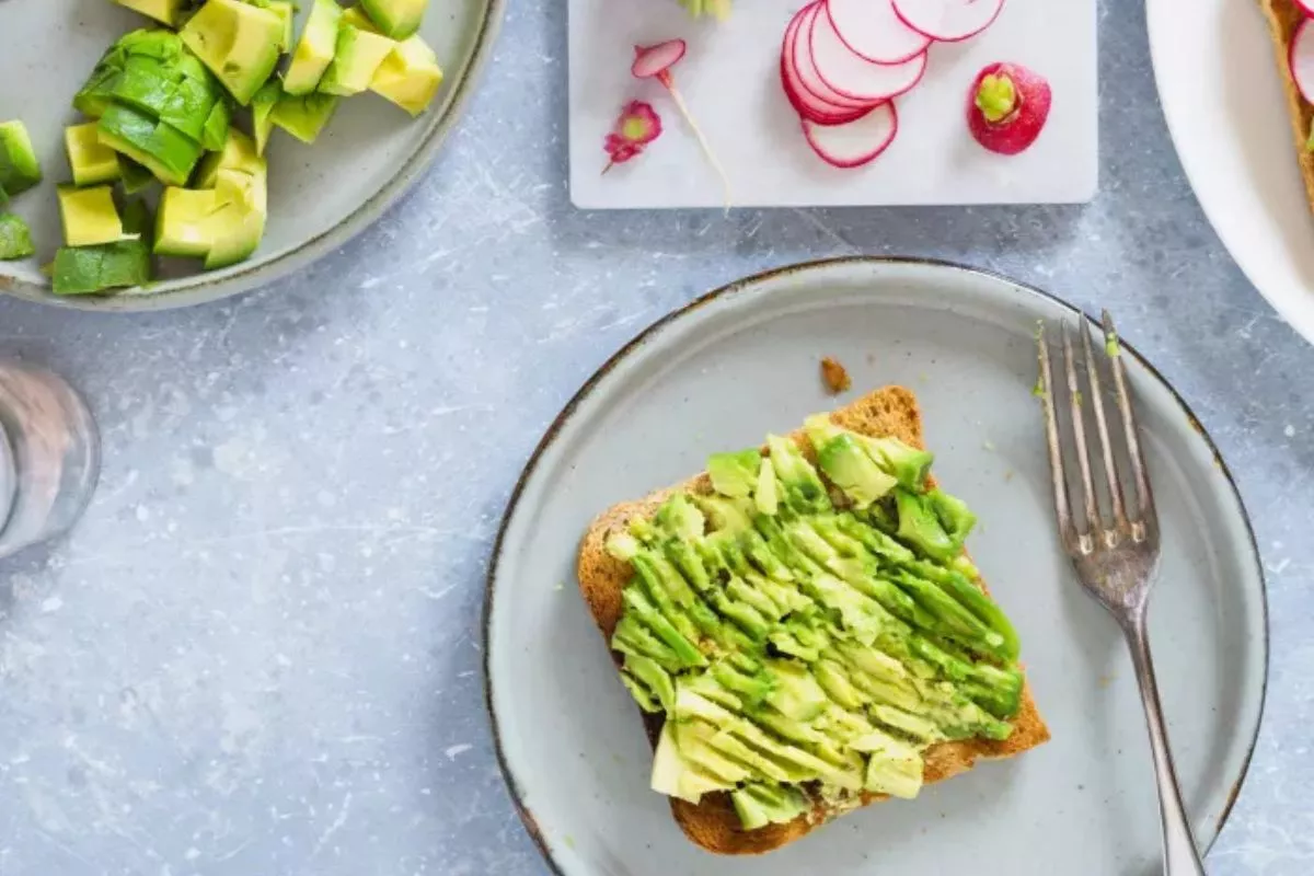 Benarkah Diet Alpukat Ampuh Turunkan Berat Badan? Cek Faktanya