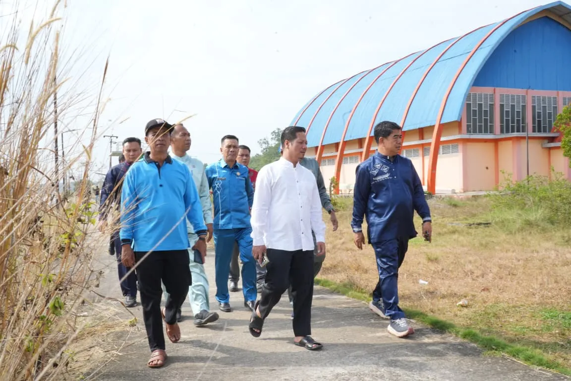 Plt Bupati Kuansing Tinjau Fasilitas Olahraga, Pastikan Kondisi Sarana Daerah