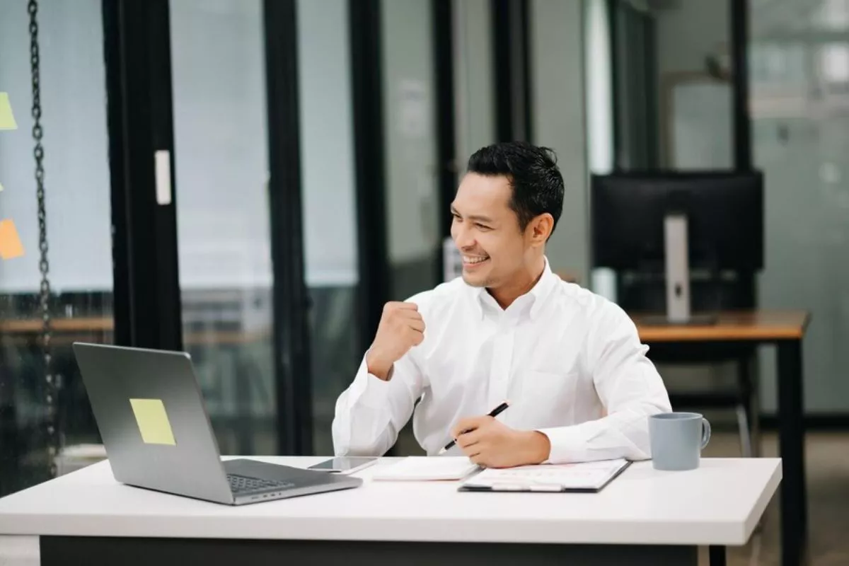 Cara Bangun Kebiasaan Kerja Produktif untuk Sukses Karier